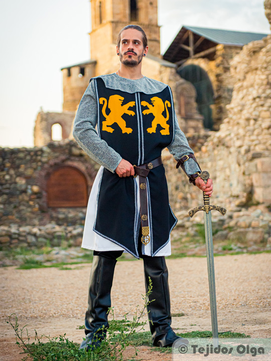 Traje Medieval MH049